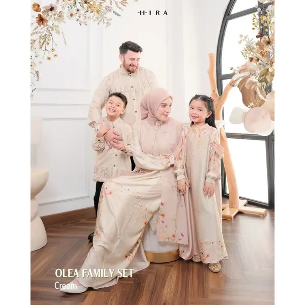 HIRA Olea Family Set Girl Navy