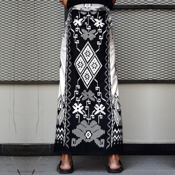 Detail Motif Sekar Full Blue